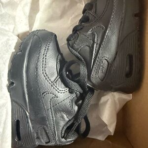 Nike Kids Black Sneakers